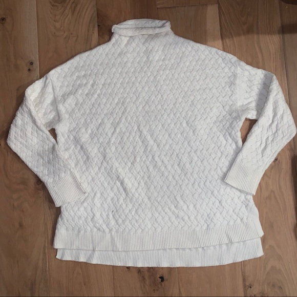 white sweater - Picture 2 of 3